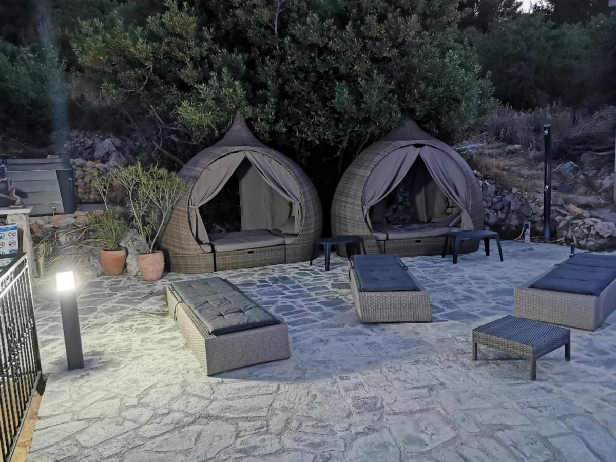 Tisno Resort Екстериор снимка