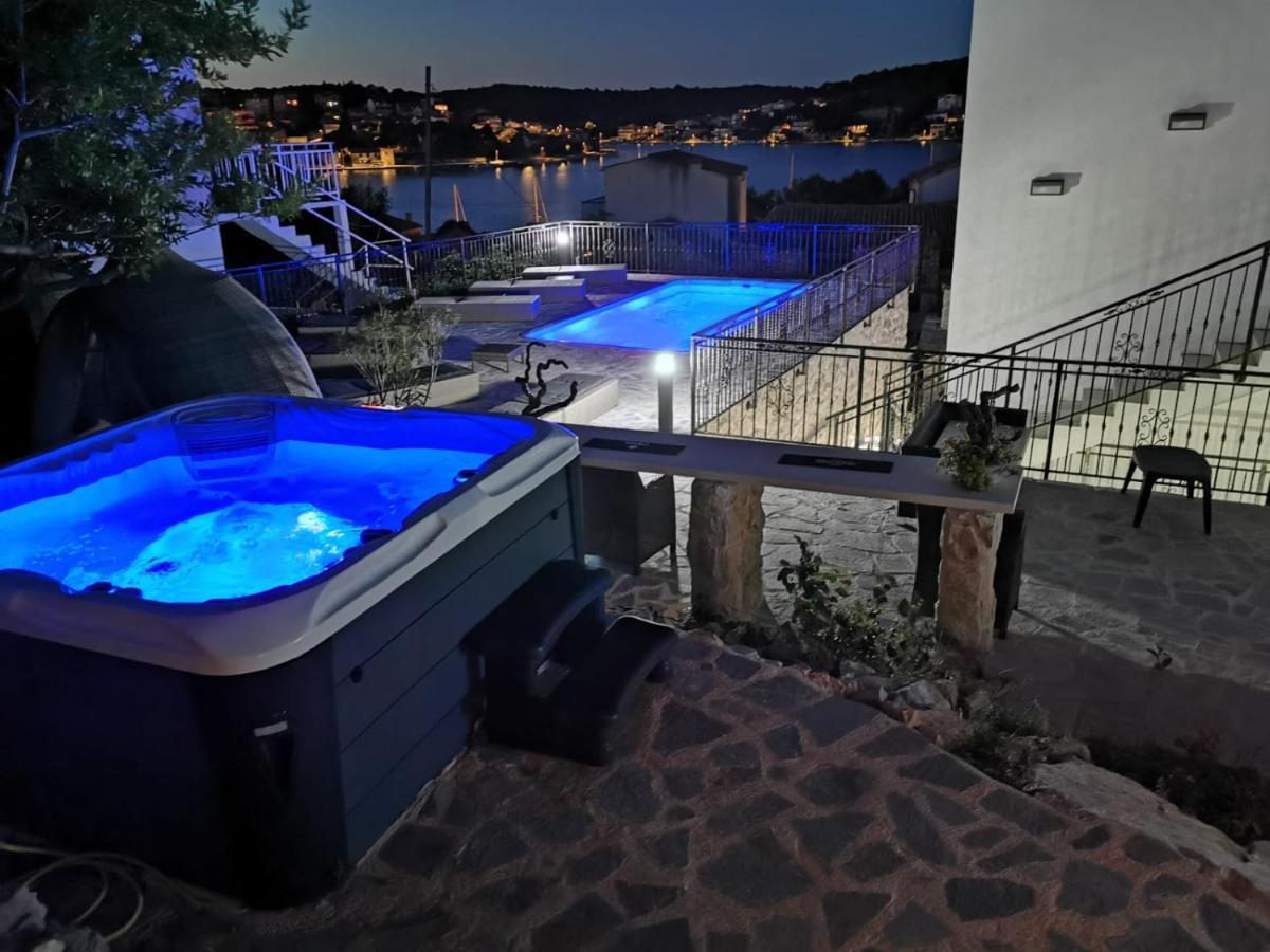 Tisno Resort Екстериор снимка
