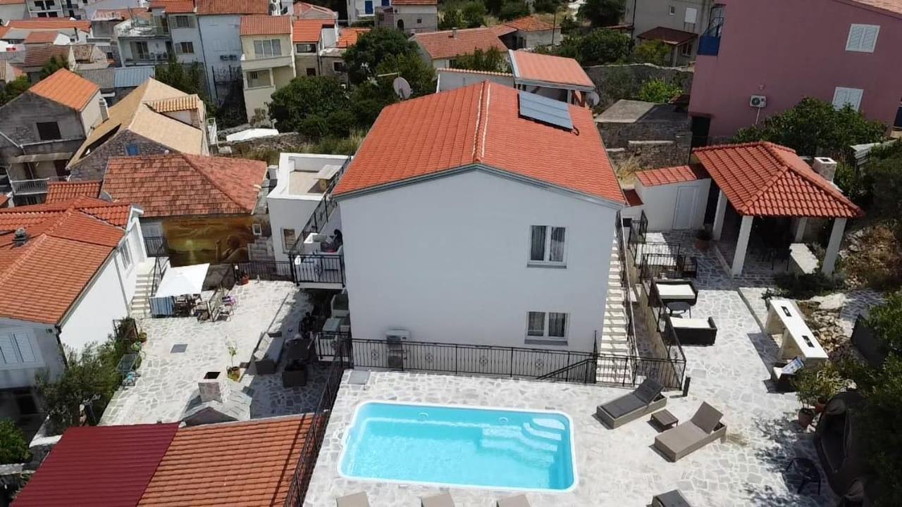 Tisno Resort Екстериор снимка